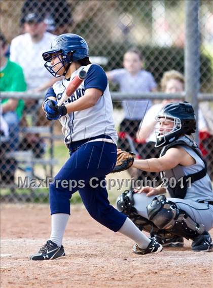 Thumbnail 3 in Columbia vs Lamar Consolidated (First Capitol Classic) photogallery.