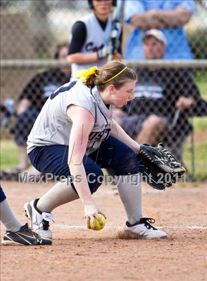 Thumbnail 3 in Columbia vs Lamar Consolidated (First Capitol Classic) photogallery.