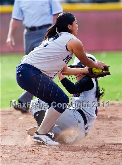 Thumbnail 3 in Columbia vs Lamar Consolidated (First Capitol Classic) photogallery.