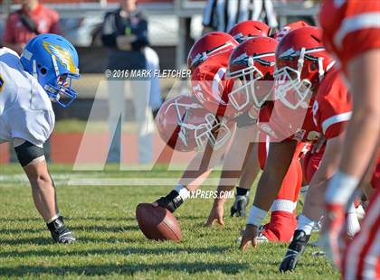 Thumbnail 2 in Paulsboro vs. Pennsville Memorial (NJSIAA South Jersey Group 1 Semifinal) photogallery.