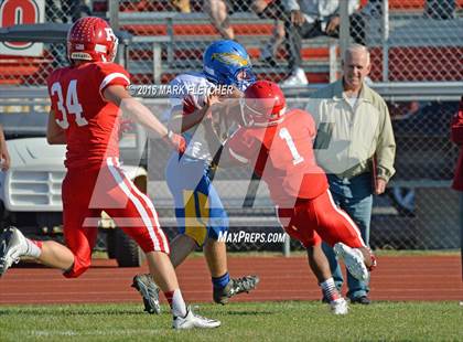 Thumbnail 3 in Paulsboro vs. Pennsville Memorial (NJSIAA South Jersey Group 1 Semifinal) photogallery.