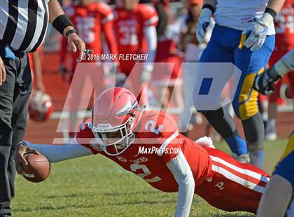 Thumbnail 3 in Paulsboro vs. Pennsville Memorial (NJSIAA South Jersey Group 1 Semifinal) photogallery.