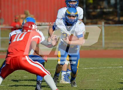 Thumbnail 2 in Paulsboro vs. Pennsville Memorial (NJSIAA South Jersey Group 1 Semifinal) photogallery.