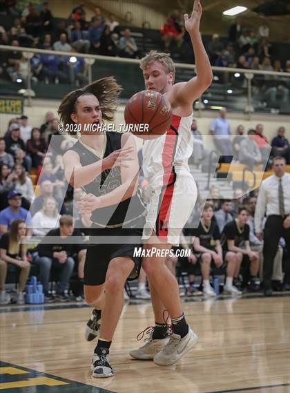 Thumbnail 2 in Kuna vs. Moscow (4A Semi-Final) photogallery.