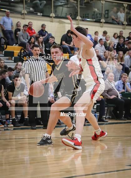 Thumbnail 1 in Kuna vs. Moscow (4A Semi-Final) photogallery.