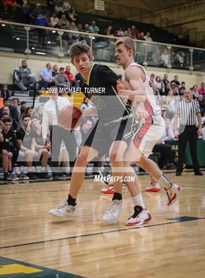 Thumbnail 1 in Kuna vs. Moscow (4A Semi-Final) photogallery.