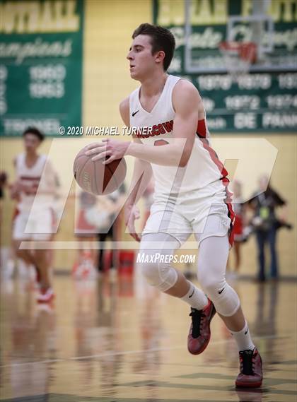 Thumbnail 2 in Kuna vs. Moscow (4A Semi-Final) photogallery.