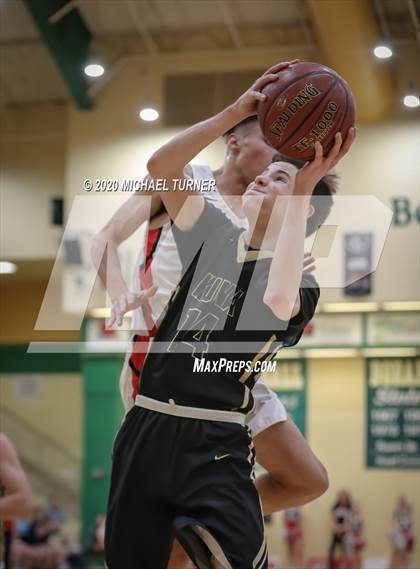 Thumbnail 1 in Kuna vs. Moscow (4A Semi-Final) photogallery.