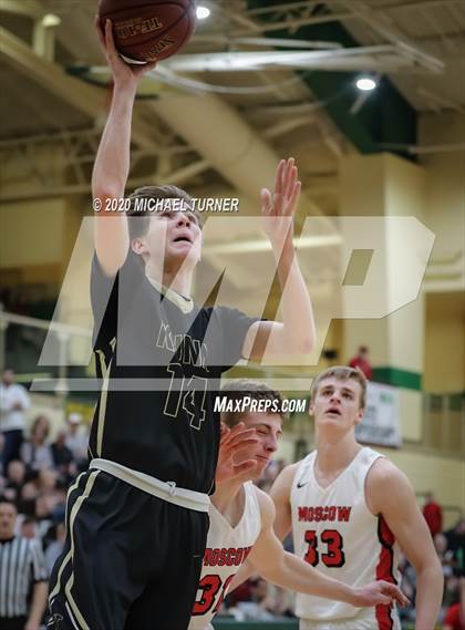 Thumbnail 2 in Kuna vs. Moscow (4A Semi-Final) photogallery.