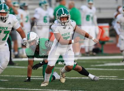 Thumbnail 3 in Eagle Rock vs Monrovia photogallery.