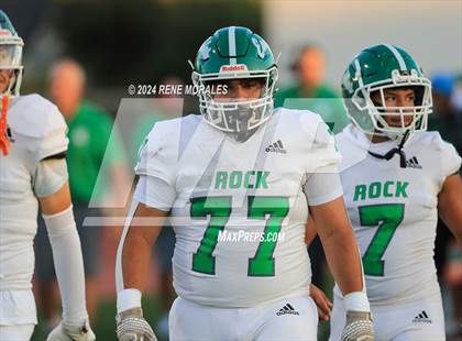 Thumbnail 3 in Eagle Rock vs Monrovia photogallery.