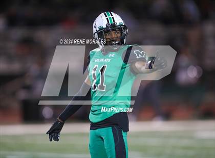 Thumbnail 3 in Eagle Rock vs Monrovia photogallery.