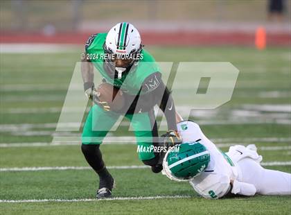 Thumbnail 1 in Eagle Rock vs Monrovia photogallery.