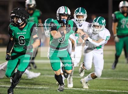 Thumbnail 2 in Eagle Rock vs Monrovia photogallery.