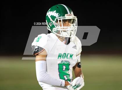 Thumbnail 3 in Eagle Rock vs Monrovia photogallery.