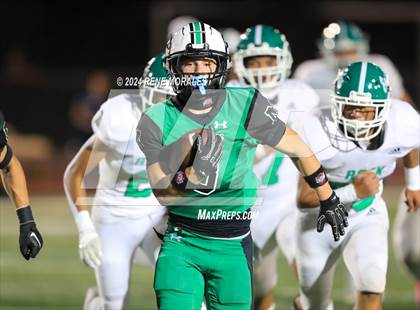 Thumbnail 1 in Eagle Rock vs Monrovia photogallery.