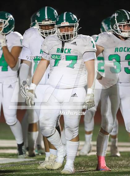 Thumbnail 3 in Eagle Rock vs Monrovia photogallery.