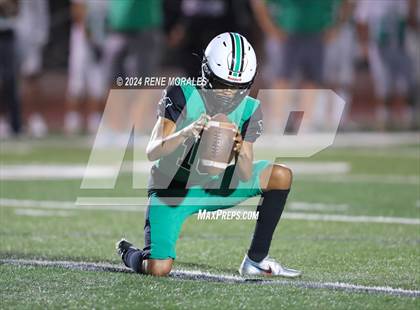 Thumbnail 2 in Eagle Rock vs Monrovia photogallery.