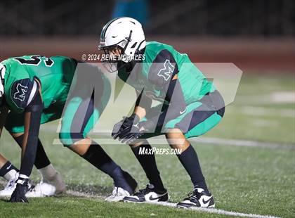 Thumbnail 3 in Eagle Rock vs Monrovia photogallery.