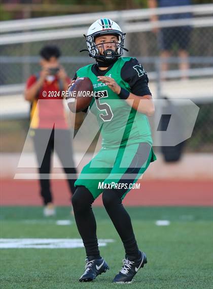 Thumbnail 3 in Eagle Rock vs Monrovia photogallery.
