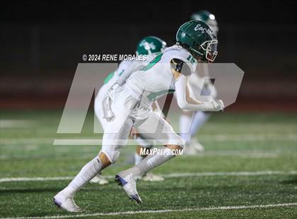 Thumbnail 3 in Eagle Rock vs Monrovia photogallery.