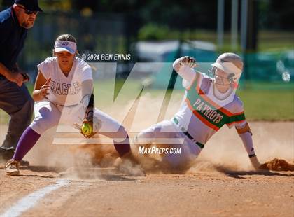 Thumbnail 1 in Pinewood Christian vs. Athens Christian (GIAA 3A State Championship) photogallery.