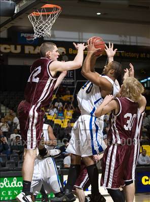 Thumbnail 3 in Surry County vs. Galax (VHSL A D1 Semifinal) photogallery.