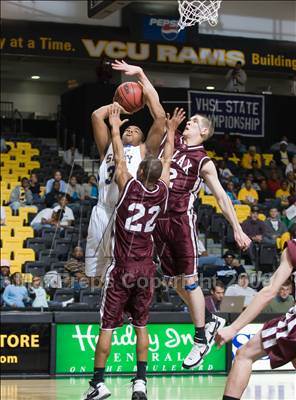 Thumbnail 2 in Surry County vs. Galax (VHSL A D1 Semifinal) photogallery.