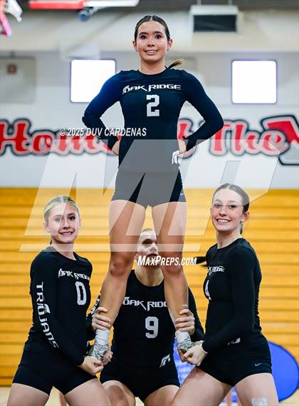 Thumbnail 3 in Oak Ridge vs. Whitney (CIF SJS Div 1 Semifinals Stunt) photogallery.