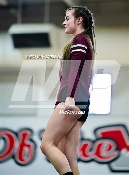 Thumbnail 3 in Oak Ridge vs. Whitney (CIF SJS Div 1 Semifinals Stunt) photogallery.