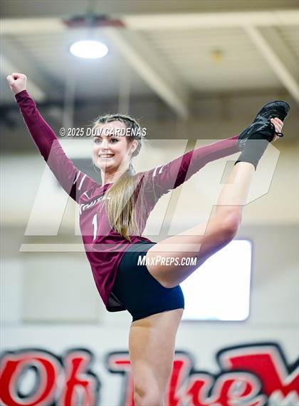 Thumbnail 1 in Oak Ridge vs. Whitney (CIF SJS Div 1 Semifinals Stunt) photogallery.