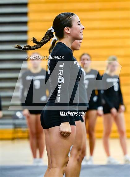 Thumbnail 2 in Oak Ridge vs. Whitney (CIF SJS Div 1 Semifinals Stunt) photogallery.
