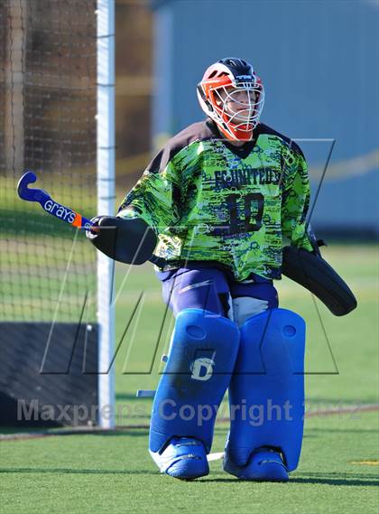 Thumbnail 2 in Cheshire vs Darien (CIAC Class L Final) photogallery.