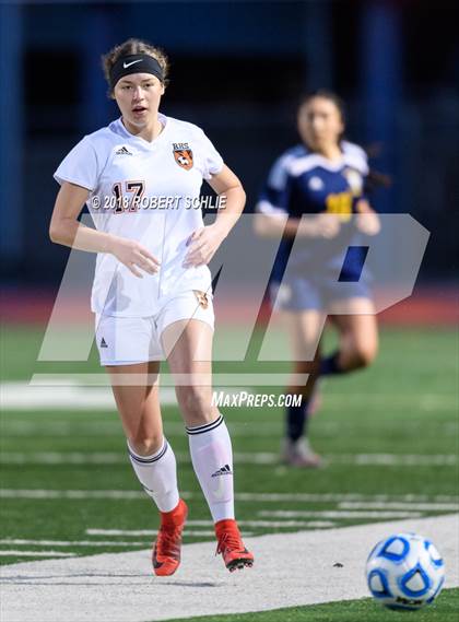 Thumbnail 2 in Roseville vs. River City (CIF SJS D2 Final) photogallery.