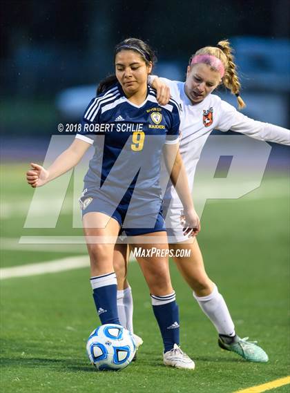 Thumbnail 2 in Roseville vs. River City (CIF SJS D2 Final) photogallery.