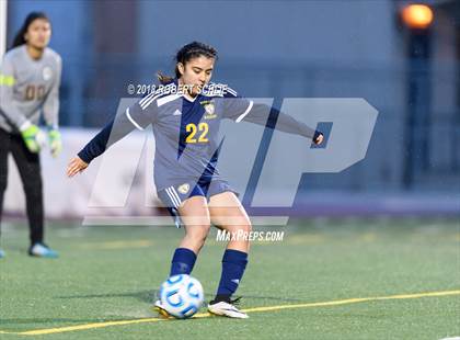 Thumbnail 3 in Roseville vs. River City (CIF SJS D2 Final) photogallery.