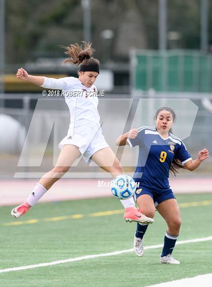 Thumbnail 1 in Roseville vs. River City (CIF SJS D2 Final) photogallery.
