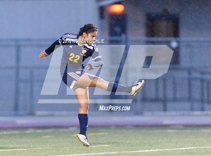 Thumbnail 3 in Roseville vs. River City (CIF SJS D2 Final) photogallery.