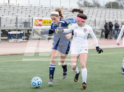 Thumbnail 3 in Roseville vs. River City (CIF SJS D2 Final) photogallery.