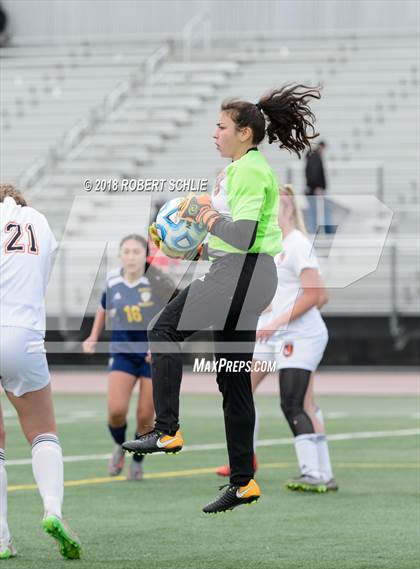Thumbnail 1 in Roseville vs. River City (CIF SJS D2 Final) photogallery.