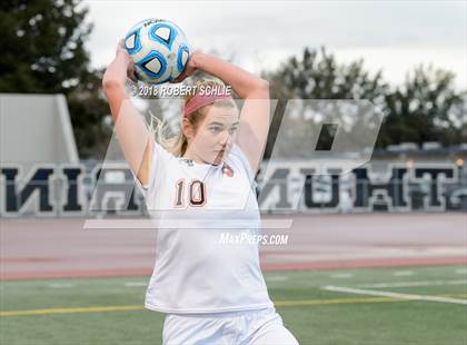Thumbnail 3 in Roseville vs. River City (CIF SJS D2 Final) photogallery.