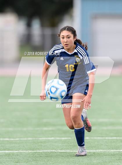 Thumbnail 2 in Roseville vs. River City (CIF SJS D2 Final) photogallery.