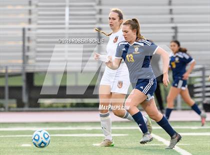 Thumbnail 3 in Roseville vs. River City (CIF SJS D2 Final) photogallery.
