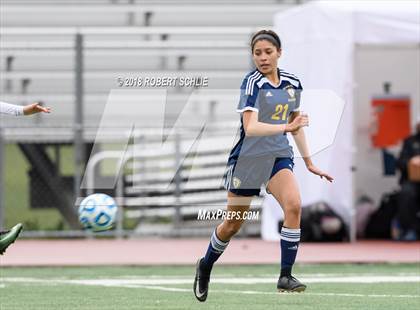 Thumbnail 3 in Roseville vs. River City (CIF SJS D2 Final) photogallery.