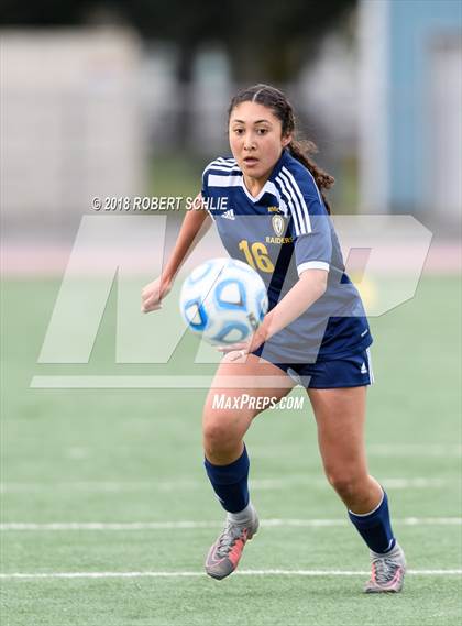 Thumbnail 3 in Roseville vs. River City (CIF SJS D2 Final) photogallery.