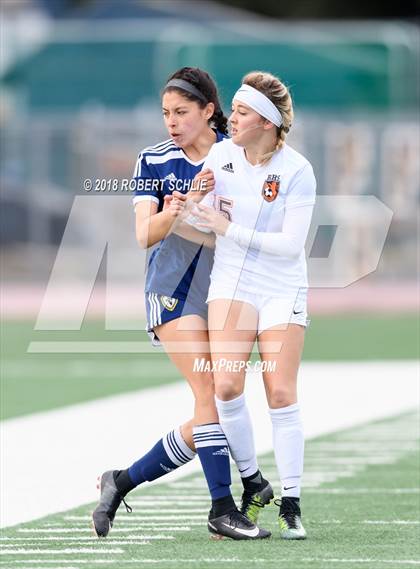 Thumbnail 3 in Roseville vs. River City (CIF SJS D2 Final) photogallery.