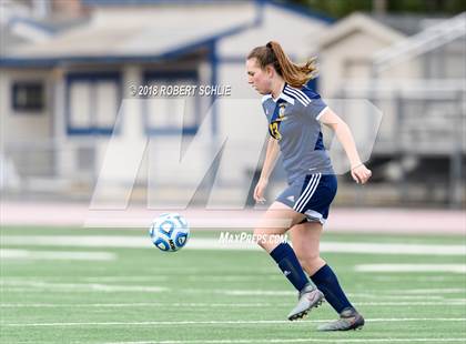 Thumbnail 1 in Roseville vs. River City (CIF SJS D2 Final) photogallery.