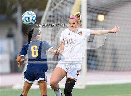 Thumbnail 3 in Roseville vs. River City (CIF SJS D2 Final) photogallery.