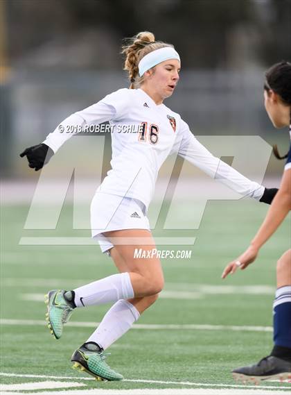 Thumbnail 2 in Roseville vs. River City (CIF SJS D2 Final) photogallery.