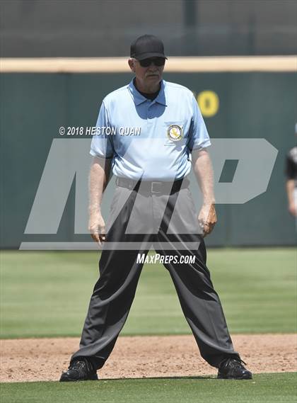 Thumbnail 1 in Santiago vs. Roosevelt (County Clash) photogallery.